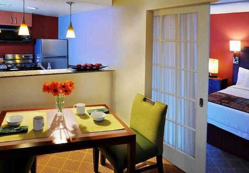 Sonesta Es Suites Dallas Central Expressway Exteriér fotografie