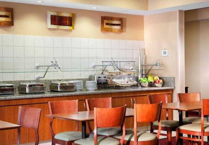 Sonesta Es Suites Dallas Central Expressway Restaurace fotografie